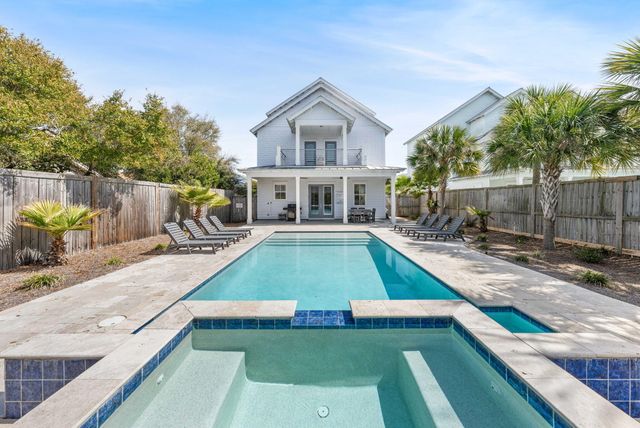 106 Shirah Street, Destin, FL 32541