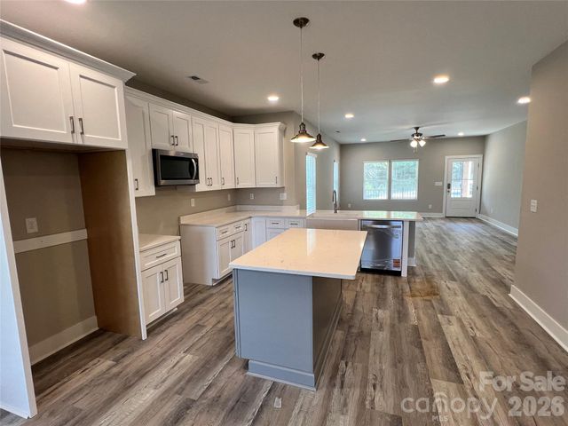 42629 Greenview Drive, Albemarle, NC 28001