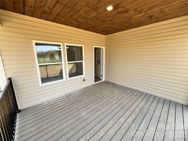 42629 Greenview Drive, Albemarle, NC 28001