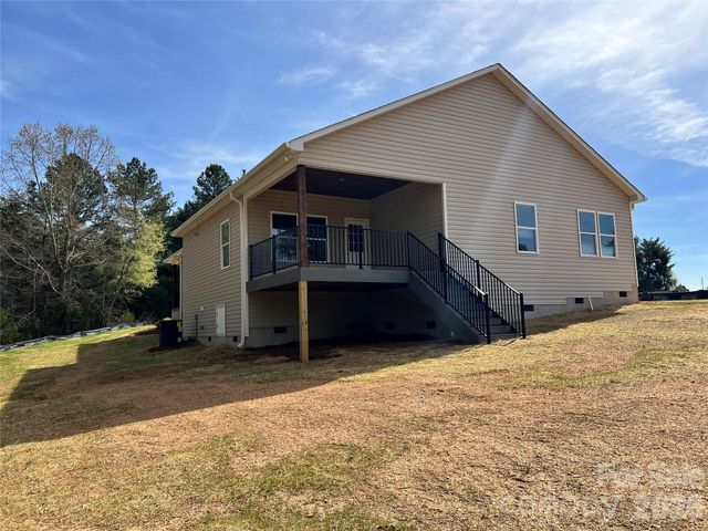42629 Greenview Drive, Albemarle, NC 28001