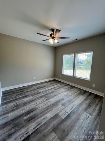 42629 Greenview Drive, Albemarle, NC 28001