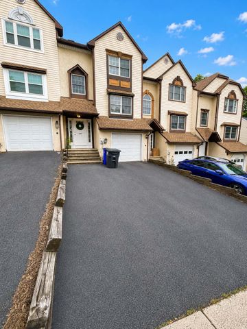 514 UPLAND ST, Pottstown, PA 19464
