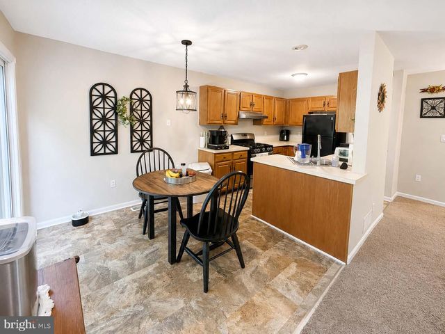 514 UPLAND ST, Pottstown, PA 19464