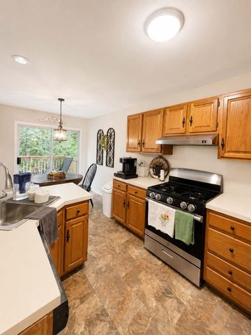514 UPLAND ST, Pottstown, PA 19464