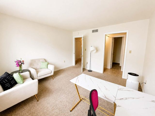 514 UPLAND ST, Pottstown, PA 19464