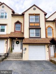 514 UPLAND ST, Pottstown, PA 19464
