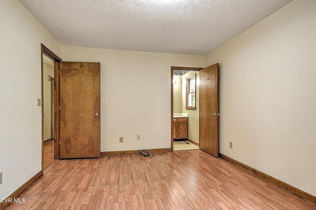 6059 Carters Valley Road, Church Hill, TN 37642