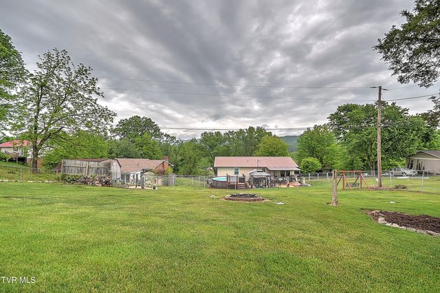 6059 Carters Valley Road, Church Hill, TN 37642