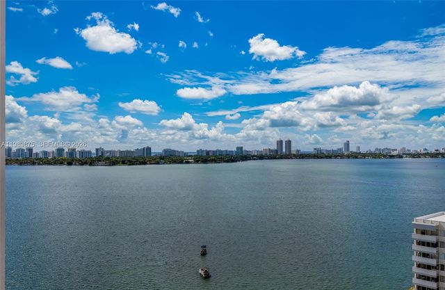 7601 E Treasure Dr 1924, North Bay Village, FL 33141