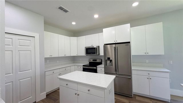 3839 EAGLE ISLE CIRCLE, Kissimmee, FL 34746