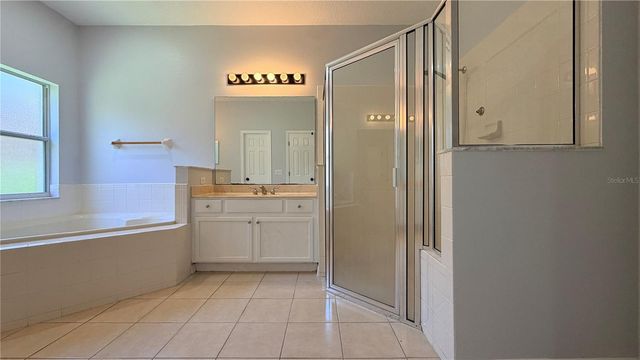 3839 EAGLE ISLE CIRCLE, Kissimmee, FL 34746