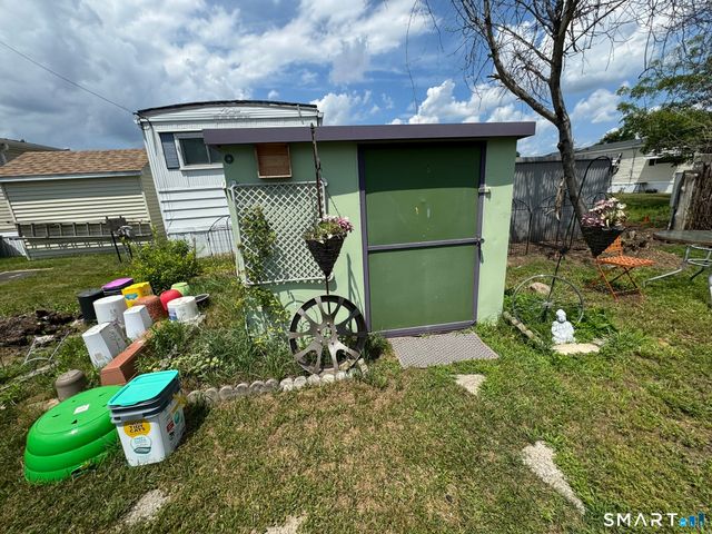 18 Rivermead Boulevard, East Hartford, CT 06118