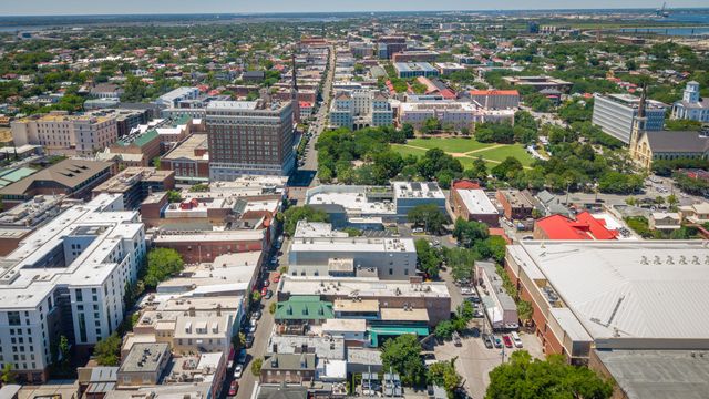 348 King Street Apt I, Charleston, SC 29401