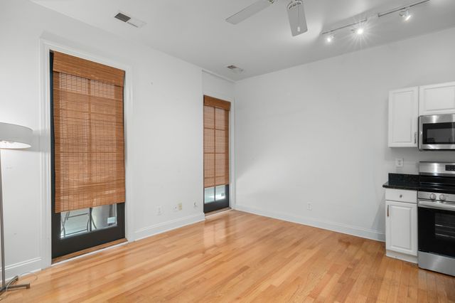 348 King Street Apt I, Charleston, SC 29401