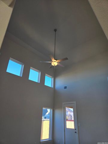 12550 Molsheim Rd, Schertz, TX 78154