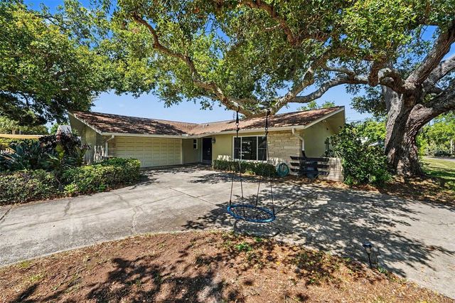 12196 145TH ST, Largo, FL 33774