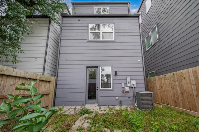 1406 Mansfield Street, Houston, TX 77091