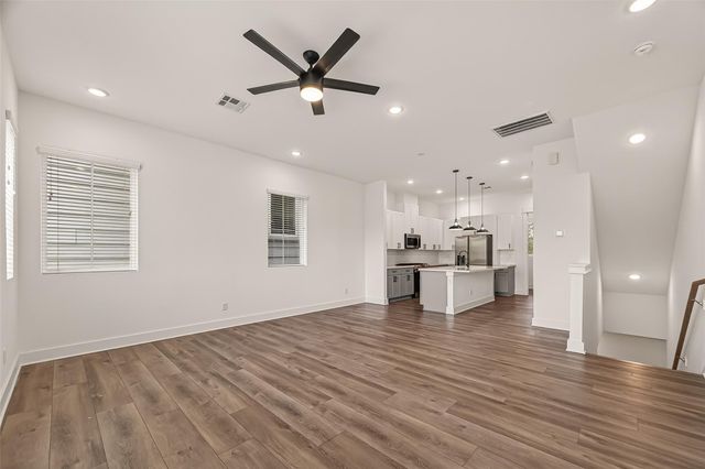 1406 Mansfield Street, Houston, TX 77091