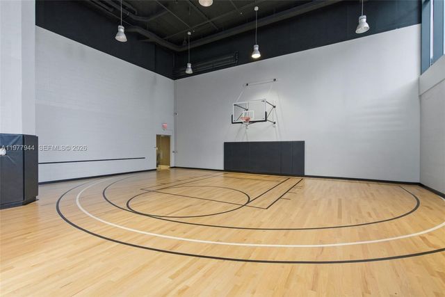 1010 Brickell Ave 4009, Miami, FL 33131