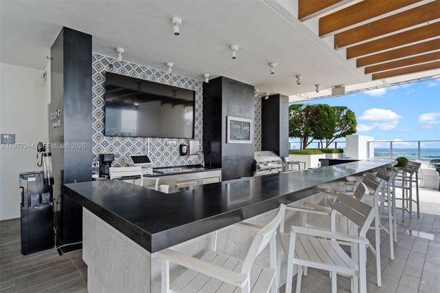 1010 Brickell Ave 4009, Miami, FL 33131