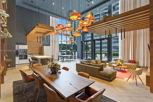 1010 Brickell Ave 4009, Miami, FL 33131