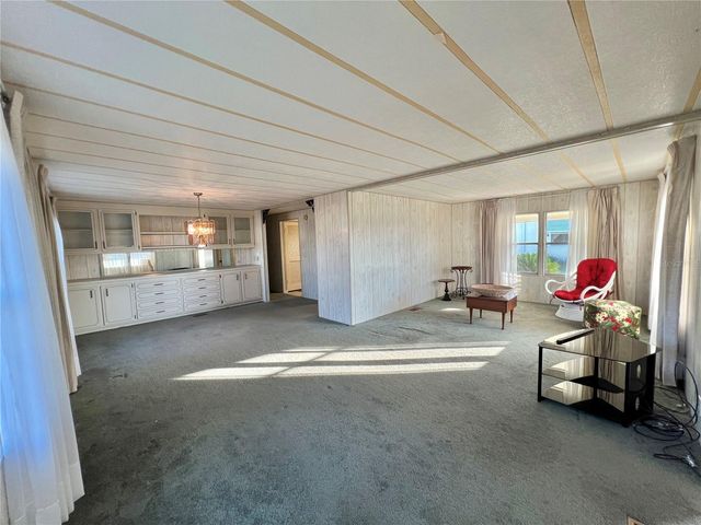 180 HIBISCUS WAY, Leesburg, FL 34748