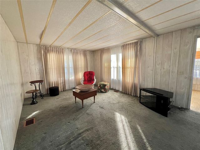 180 HIBISCUS WAY, Leesburg, FL 34748