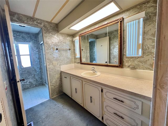 180 HIBISCUS WAY, Leesburg, FL 34748