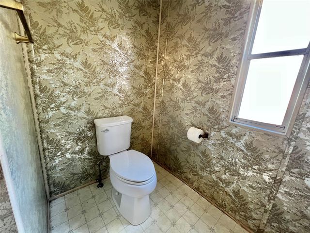 180 HIBISCUS WAY, Leesburg, FL 34748