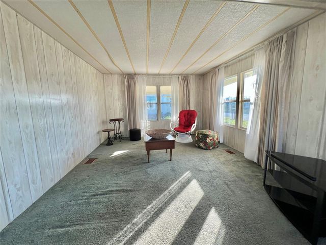 180 HIBISCUS WAY, Leesburg, FL 34748