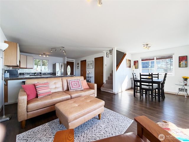 46 G Mukilteo Way, Hat Island, WA 98206