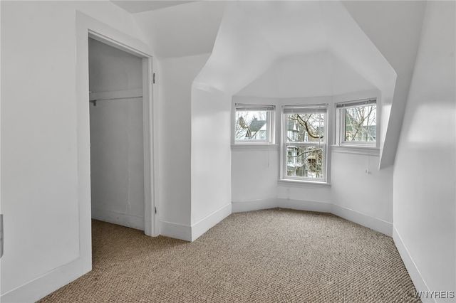 575 Upper Auburn Avenue, Buffalo, NY 14222