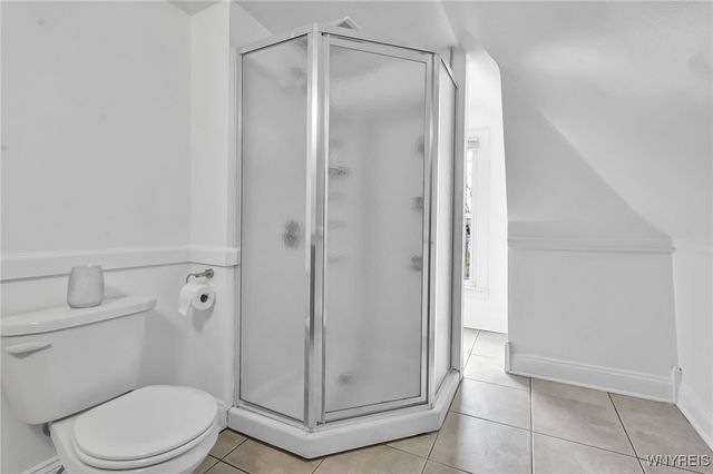 575 Upper Auburn Avenue, Buffalo, NY 14222