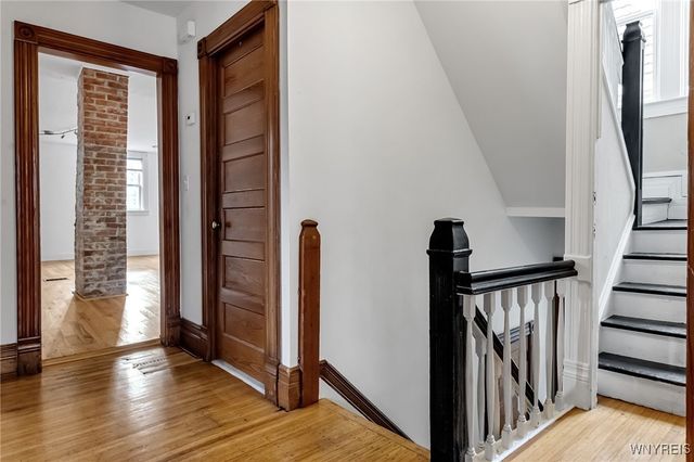 575 Upper Auburn Avenue, Buffalo, NY 14222