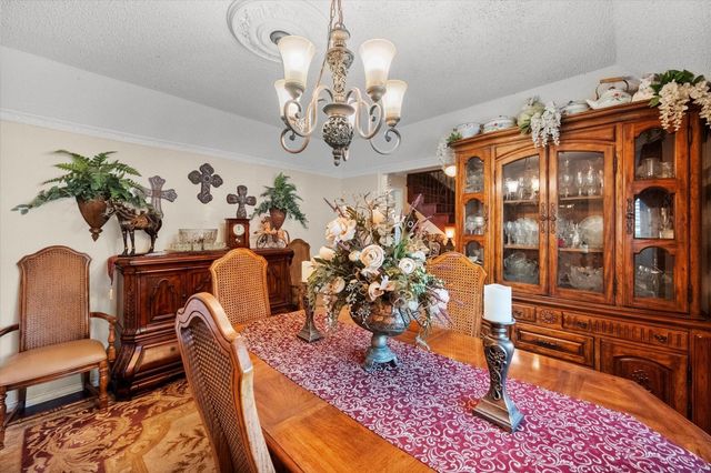 1005 Acorn Court, Arlington, TX 76012