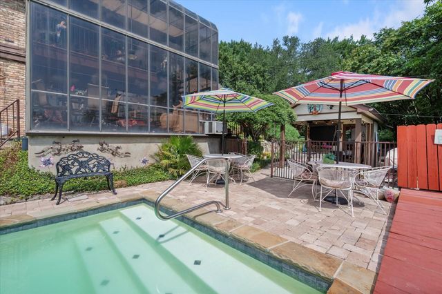 1005 Acorn Court, Arlington, TX 76012