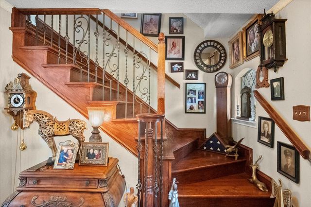 1005 Acorn Court, Arlington, TX 76012