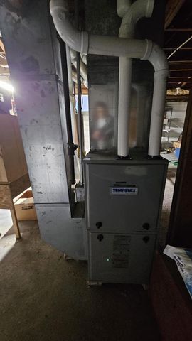 355 SW CERESCO STREET, Berlin, WI 54923