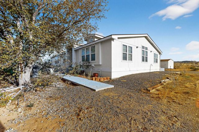 8 Clinger Lane, Los Lunas, NM 87031