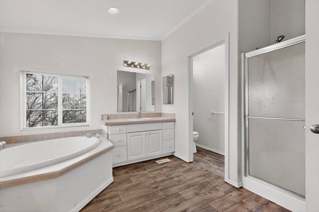 8 Clinger Lane, Los Lunas, NM 87031