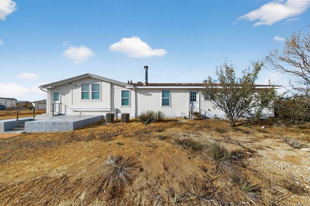 8 Clinger Lane, Los Lunas, NM 87031