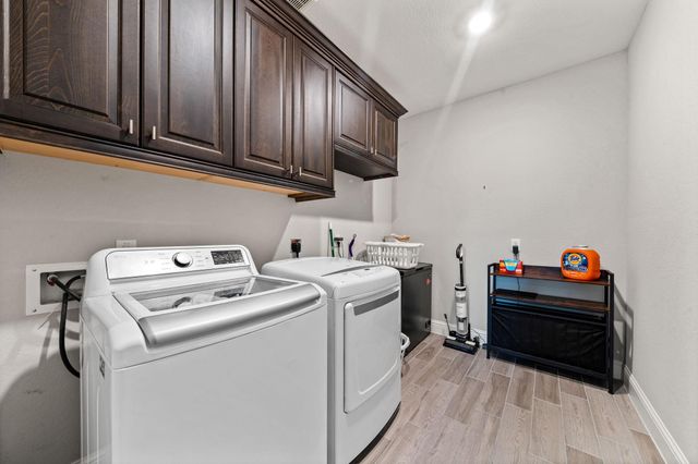16719 Harbor Falls Drive, Cypress, TX 77433