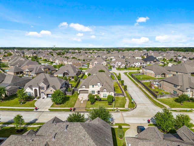 16719 Harbor Falls Drive, Cypress, TX 77433
