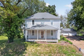 13103 Trestle Road, Highland, IL 62249
