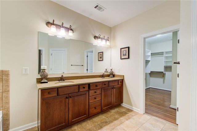 529 Olympic Way, Acworth, GA 30102
