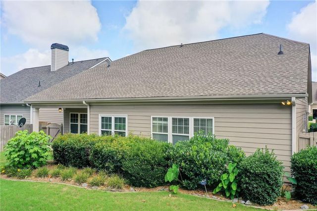 529 Olympic Way, Acworth, GA 30102