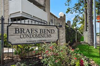 10837 Braes Bend Drive, Houston, TX 77071
