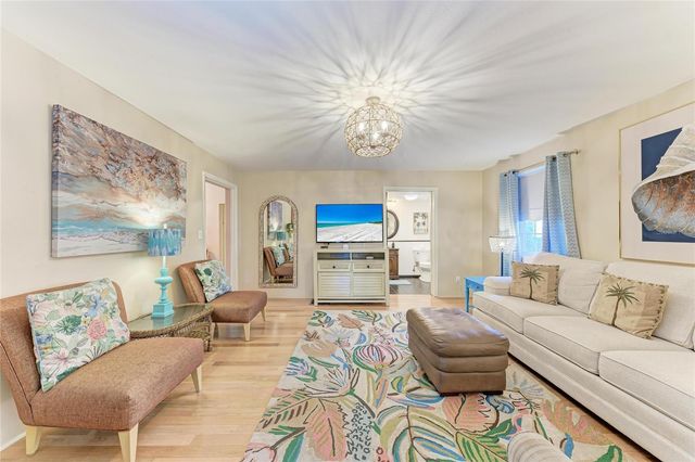 1315 15TH AVENUE W, Bradenton, FL 34205