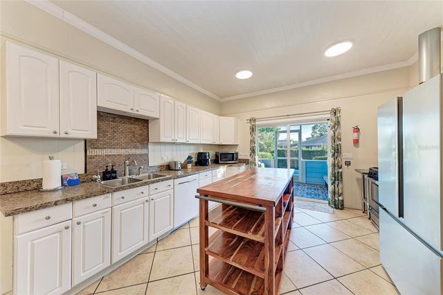 1315 15TH AVENUE W, Bradenton, FL 34205