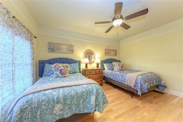 1315 15TH AVENUE W, Bradenton, FL 34205